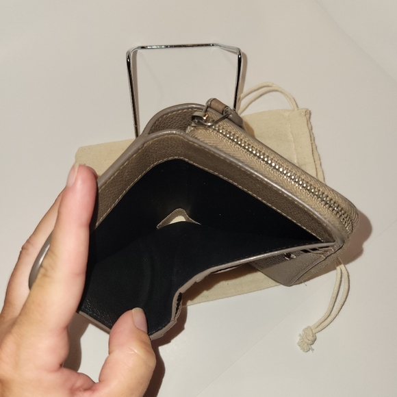 EUC Yves Saint Laurent (YSL) Compact Wallet Tan - Picture 6 of 7